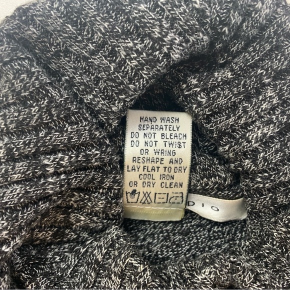 Max Studio Women’s Wool Blend Turtleneck Sweater Mod Swing Mini Dress Size Small - Picture 4 of 13